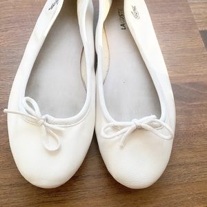 White Lacoste Sport ballet flat 7.5
